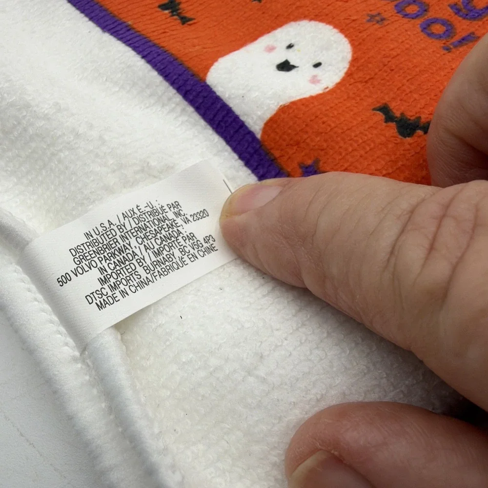 Halloween Microfiber Towels GHOSTS & BATS ON ORANGE 